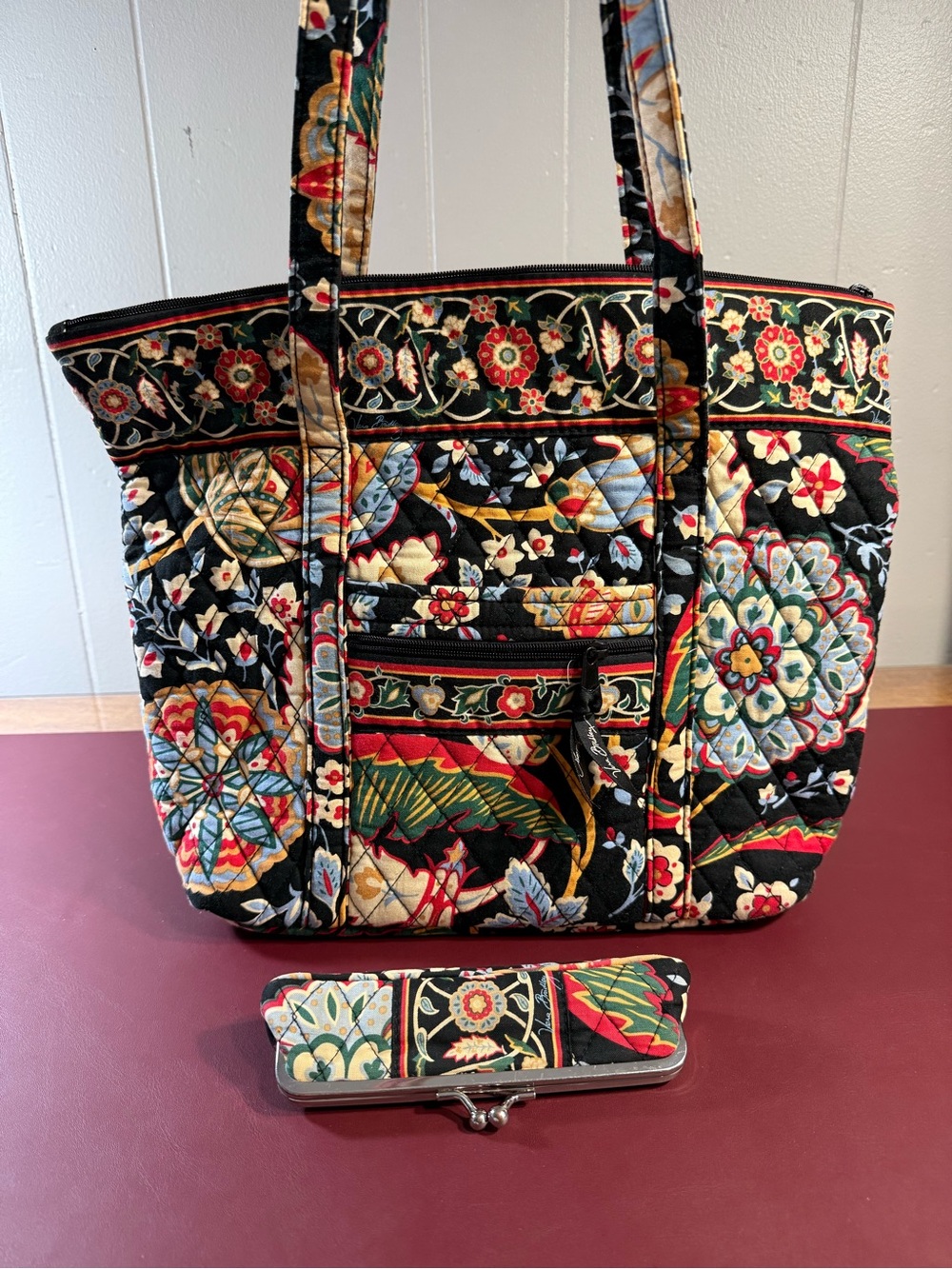 Vintage Vera Bradley Versailles Quilted Shoulder Tote Bag and Kisslock Coin Pouc